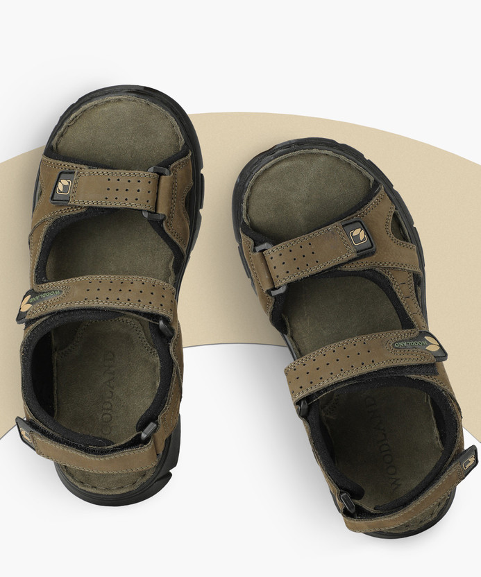 WOODLAND Men Green Sports Sandals - Buy 