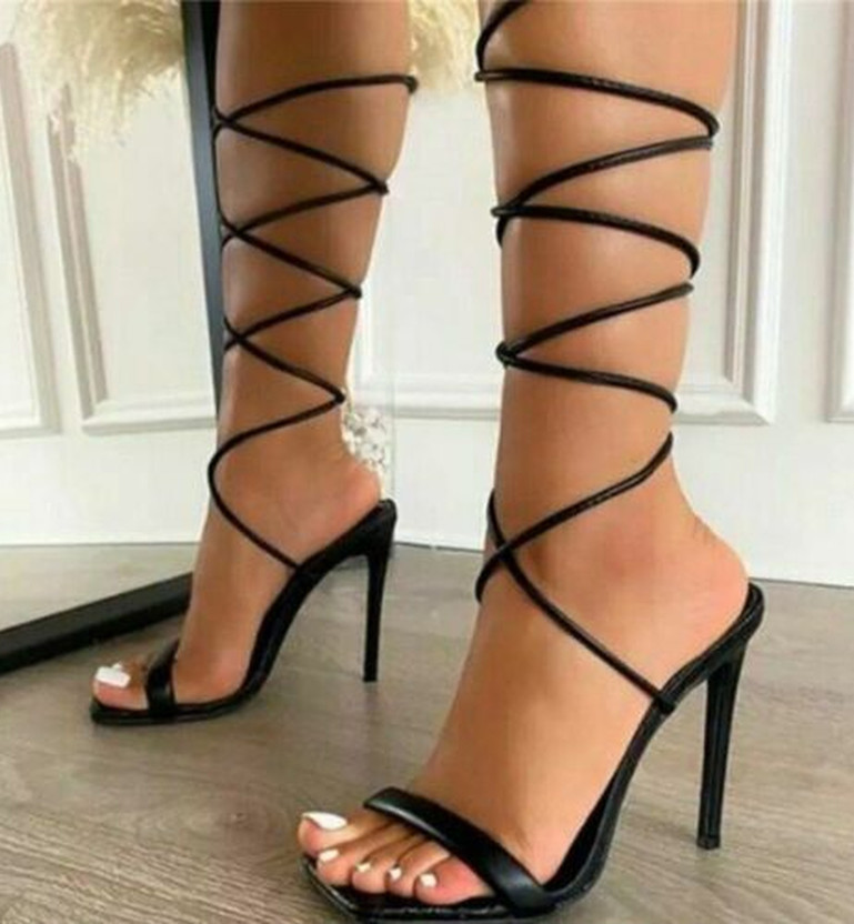 Froh Froh Feet Women Heels(Black , 8) - Flipkart Deal