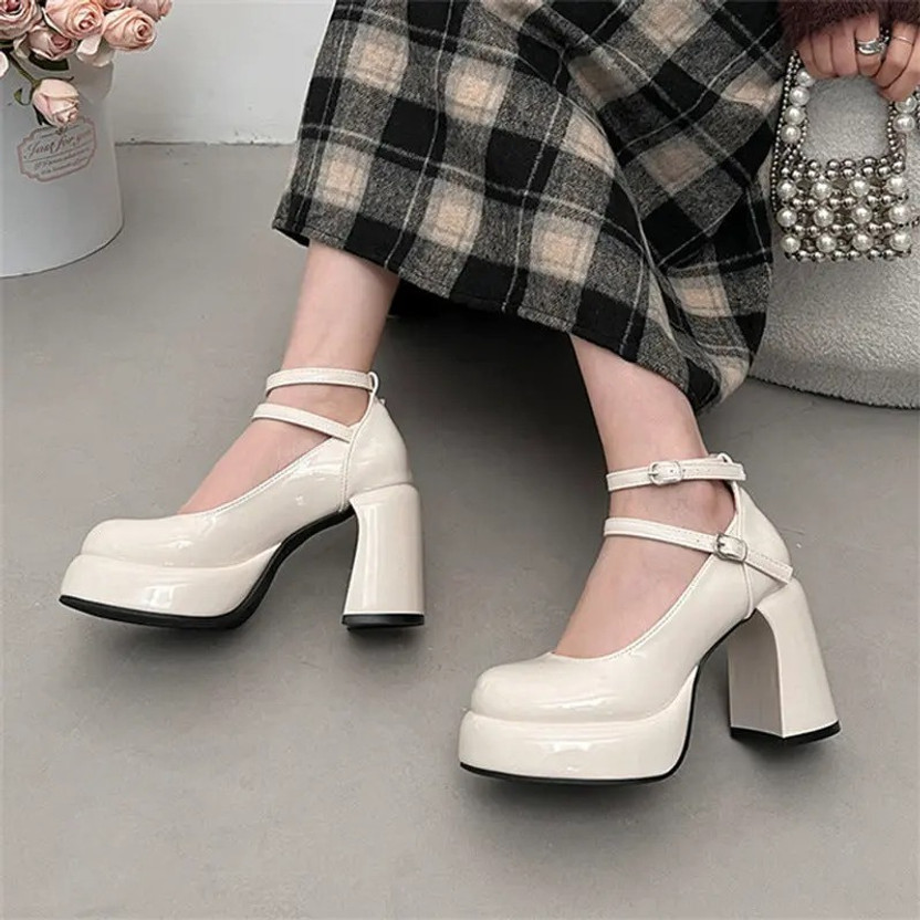 jm jm looks Women Heels(Off White , 8) - Flipkart Deal