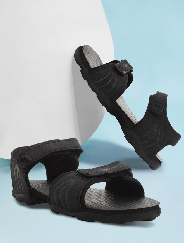 Sparx Sparx SS 702 Men Sports Sandals(Black , 10) - Flipkart Deal