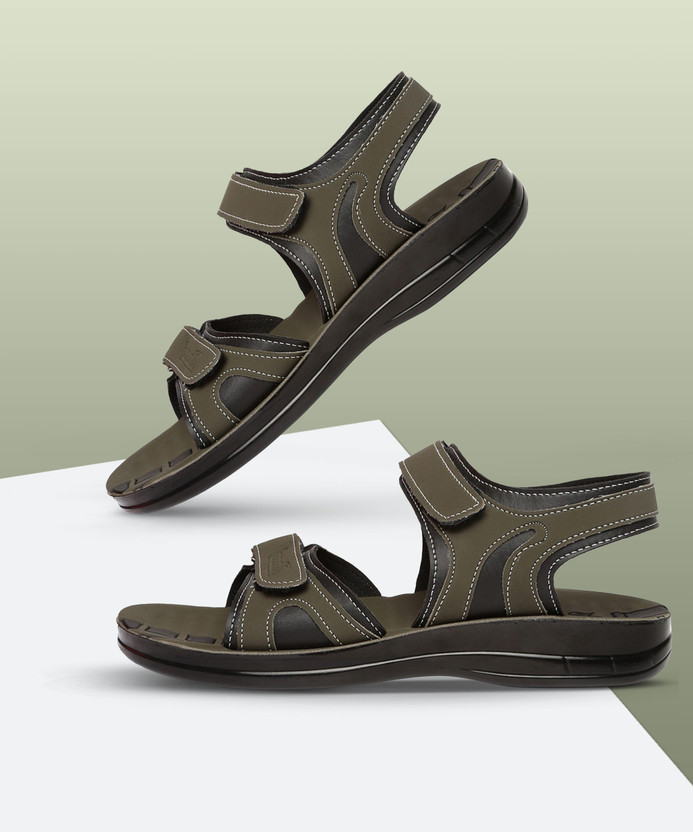 Paragon PU8805G Men Green Sandals - Buy 
