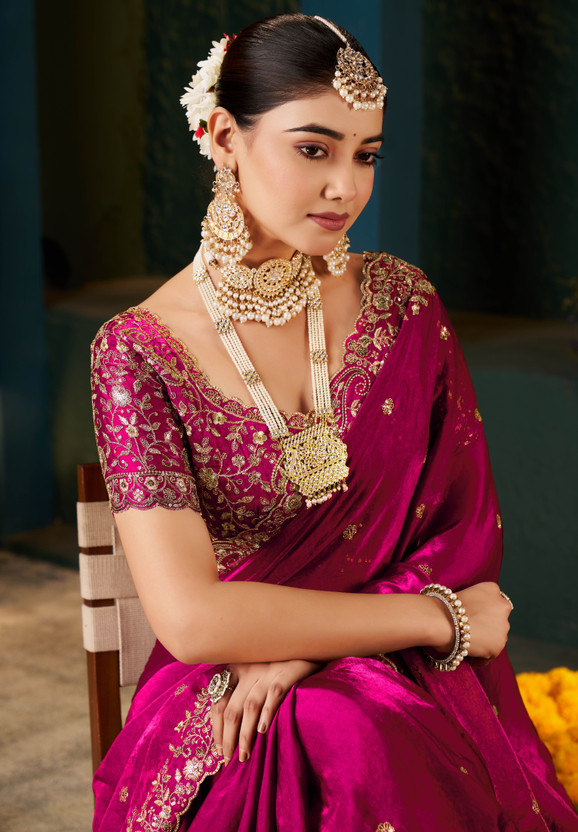 Laddu creation Embellished Bollywood Jimmy Jimmy, Silk Blend Saree(Magenta)