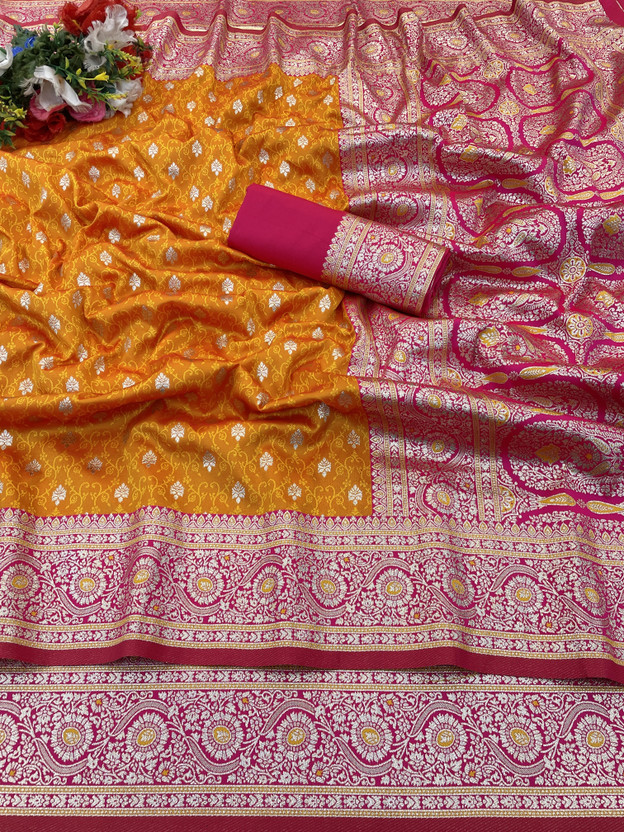 KanjiQueen Woven Kanjivaram Silk Blend, Pure Silk Saree(Gold, Pink)