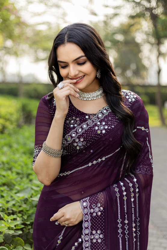 Krishna R fashion Applique Kanjivaram Silk Blend Saree(Magenta)