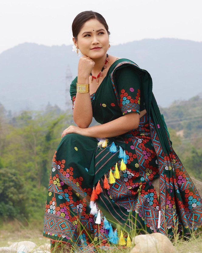 YASA CREATION Woven Mekhela Chador Cotton Blend Saree(Green)