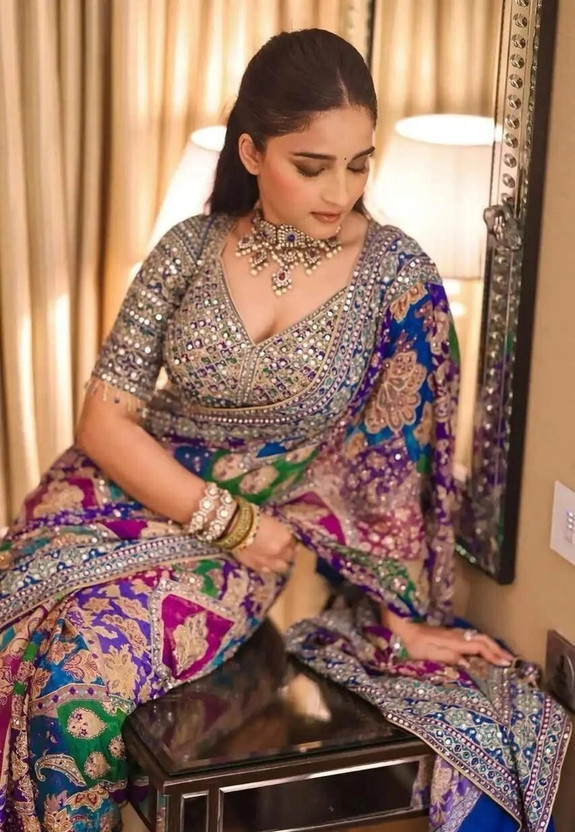 Tradivibe Embroidered, Embellished, Woven Bollywood Silk Blend Saree(Blue)
