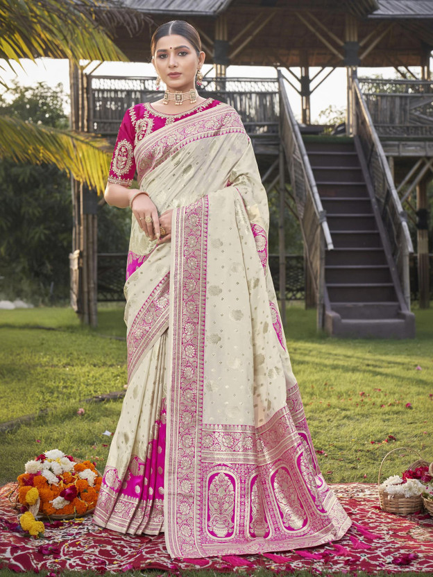MANOHARI Woven Kanjivaram Jacquard Saree(Pink)