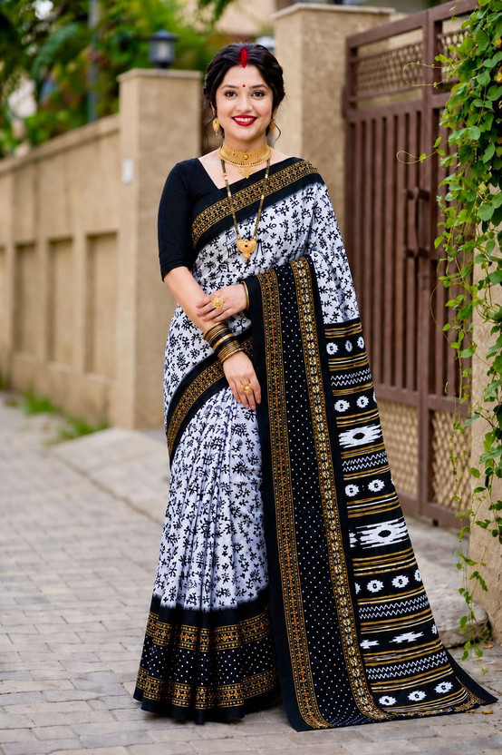 AARUSHRI Printed Sambalpuri Cotton Blend Saree(Black, White)