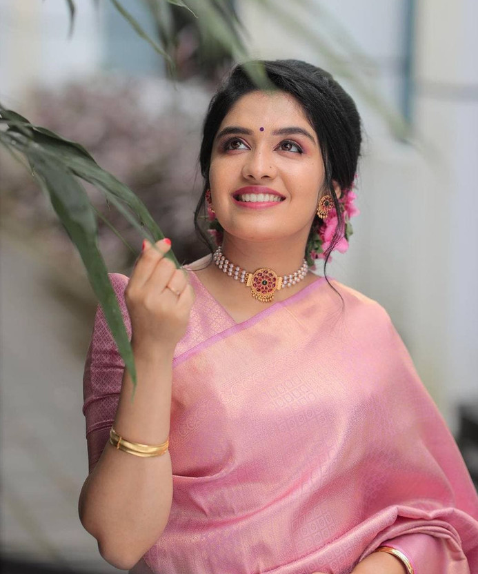 AVANTIKA FASHION Woven Kanjivaram Pure Silk, Art Silk Saree(Pink)