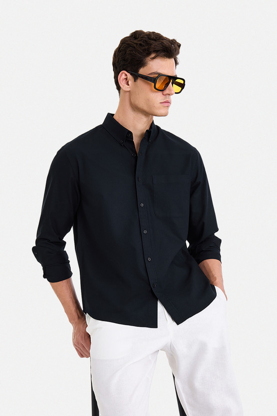 Snitch Men Solid Casual Black Shirt