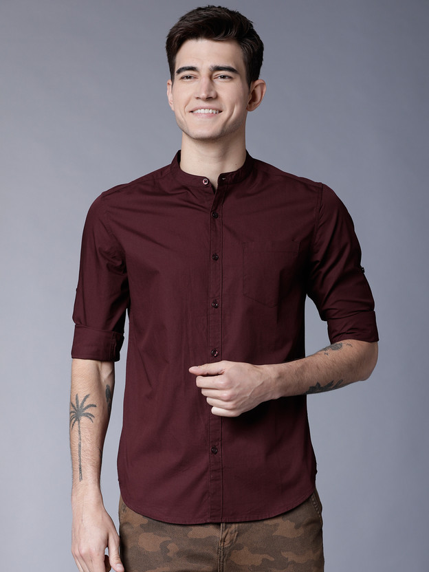 HIGHLANDER Men Solid Casual Maroon Shirt