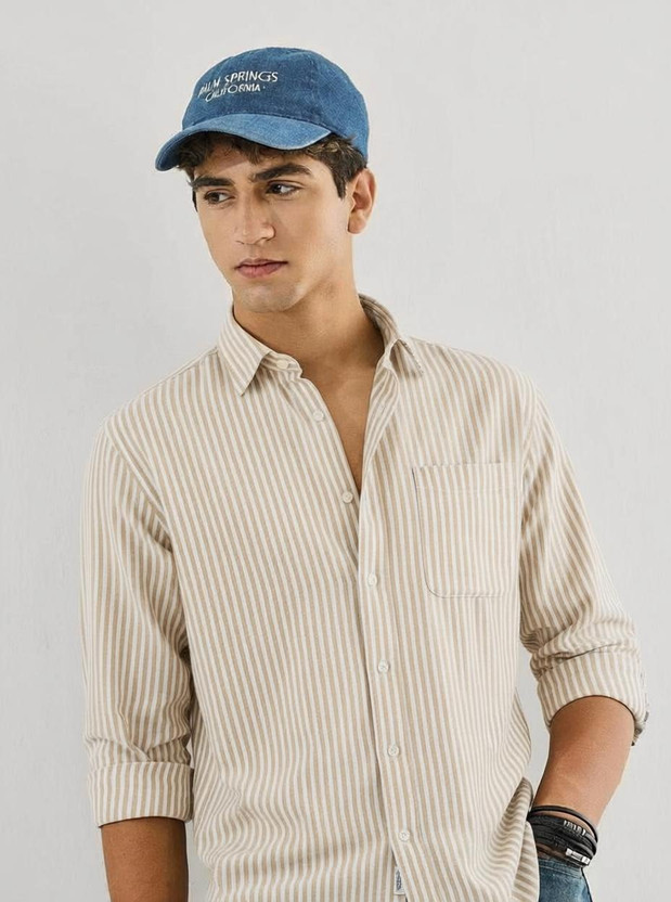 RODEIZ Men Striped Casual Cream Shirt