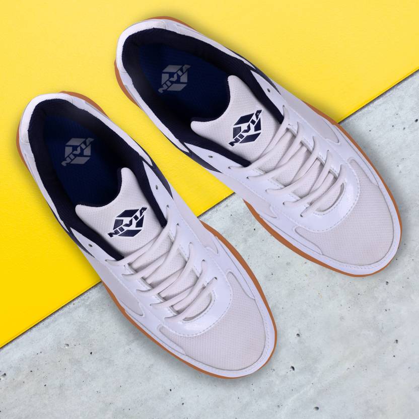 nivia flash shoe