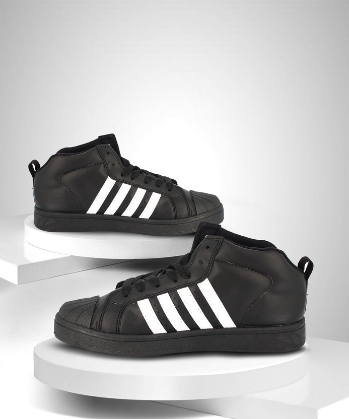 Sparx Men SM-607 Black White Sneakers 