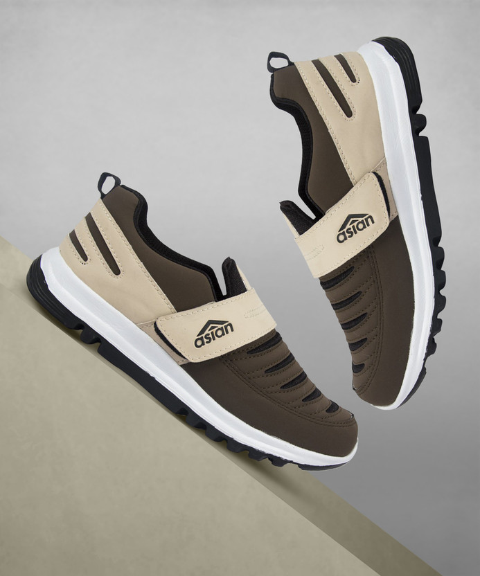 asian Superfit laceless sports shoes 
