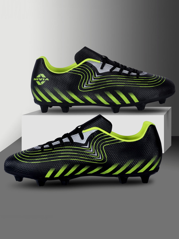 NIVIA KINATIC Football Shoes For Men(Black , 8)