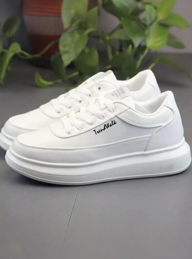 TrendWalk TrendWalk Original Luxury Branded Fashionable Men's Casual Walking Partywear Sneakers For Men(White , 8) - Flipkart Deal