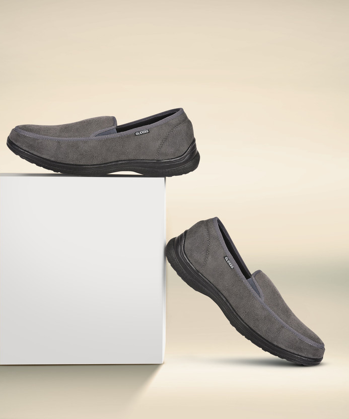LIBERTY 3070-65NEW Slip On Sneakers For 