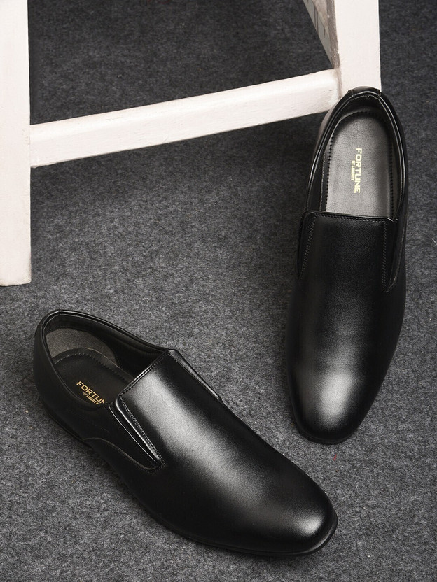 LIBERTY Fortune ROBERT-1 Formal Shoes With PU Upper | Stylish & Comfortable Non-Lacing Mocassin For Men(Black , 8)