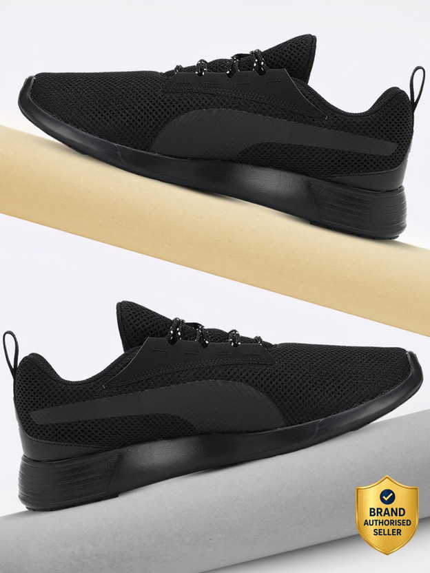 PUMA Buzz Sneakers For Men(Black , 10)