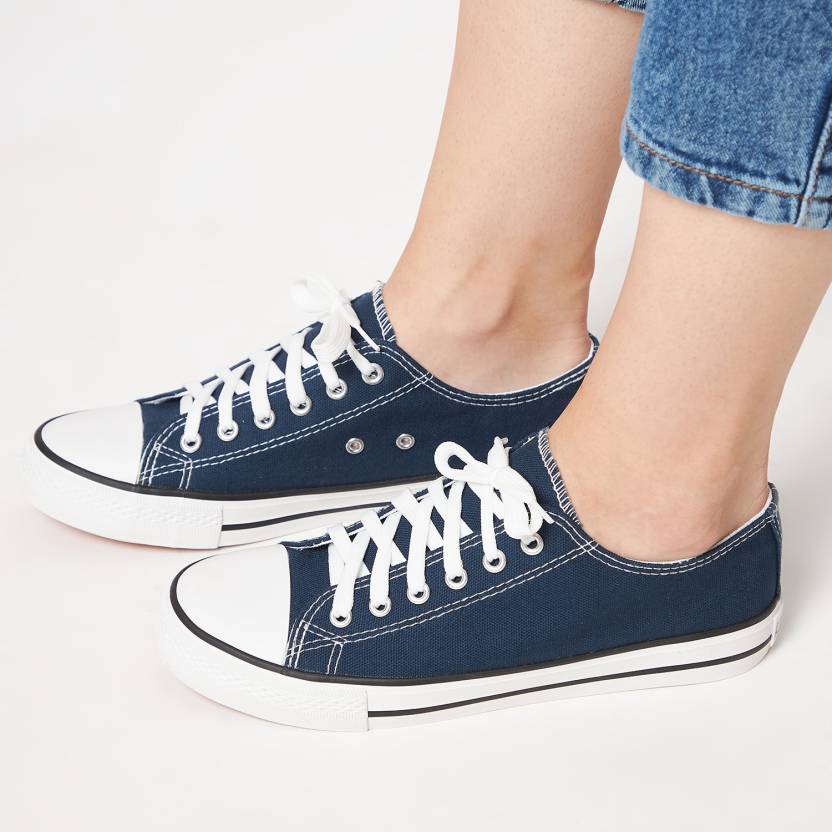 MOZAFIA Canvas Shoes Sneakers Sneakers For Women - Buy MOZAFIA Canvas Shoes  Sneakers Sneakers For Women Online at Best Price - Shop Online for  Footwears in India 