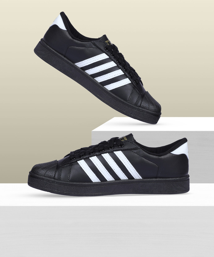 Buy Sparx SM323 Sneakers For Men Online 