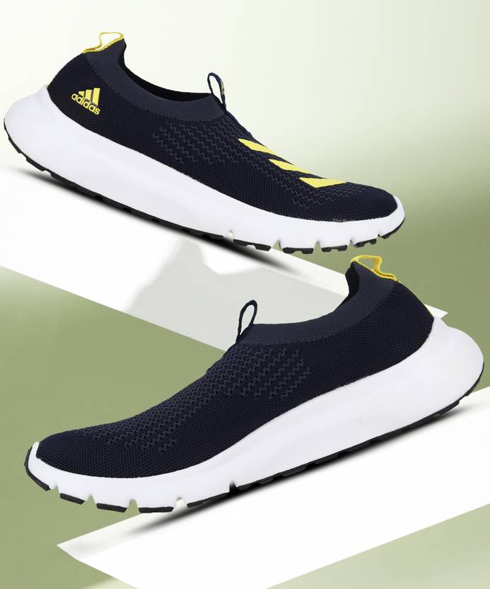 ADIDAS WalkWagon M Walking Shoes For Men Buy ADIDAS WalkWagon M