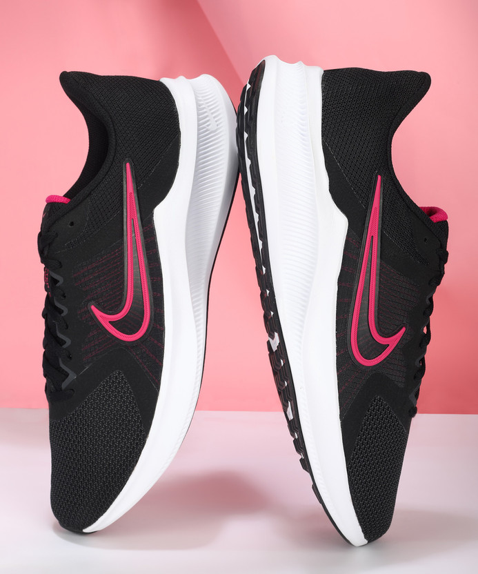 Nike women flipkart clearance