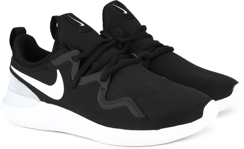 Nike tessen women's price