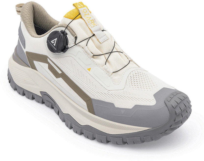 RED TAPE Hiking & Trekking Shoes For Men(Off White, Grey , 7)