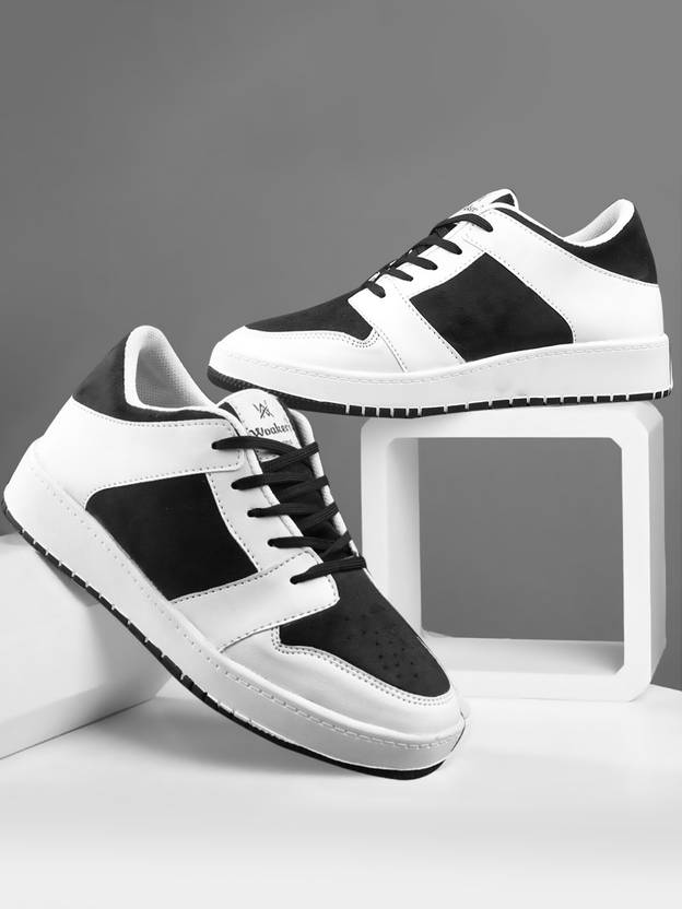 woakers casual sneakers