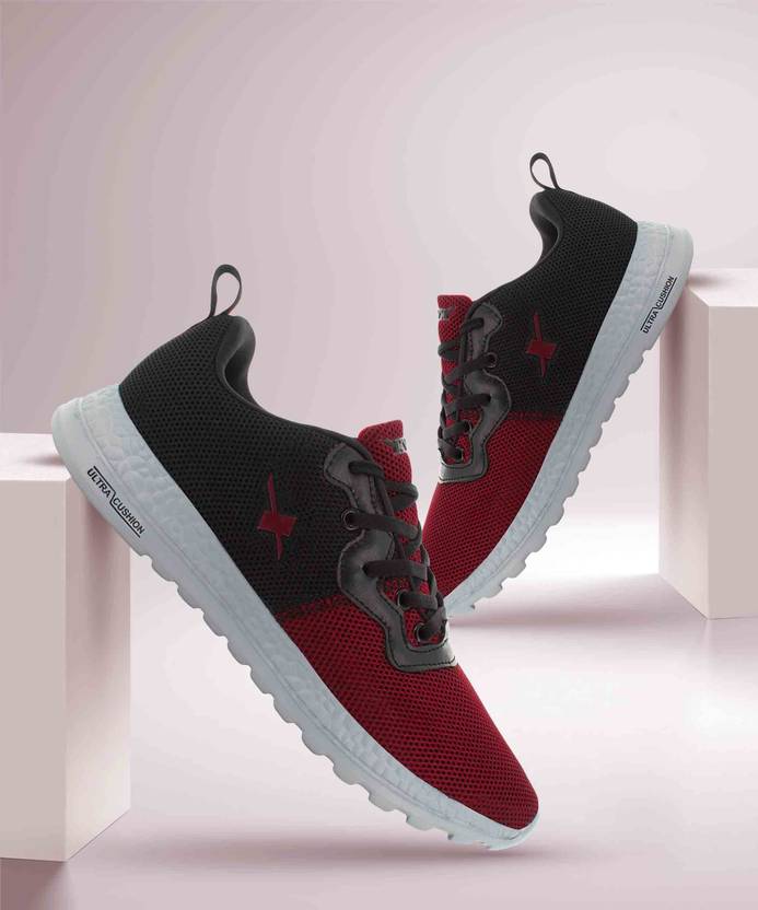 Sparx SM-646 Running Shoes For Men  (Maroon, Black)