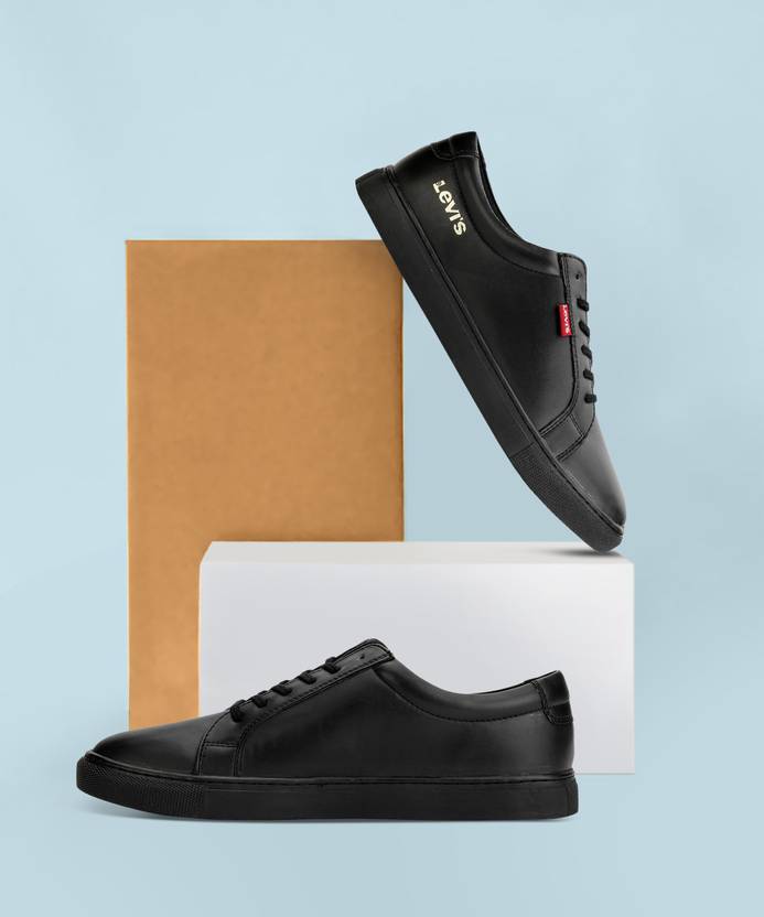 levis sneakers flipkart