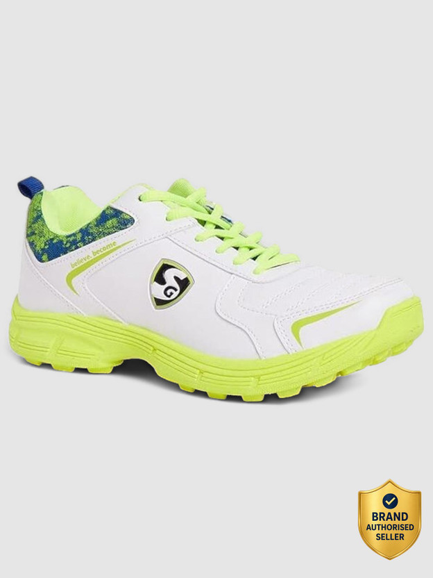 SG SAVAGE STUD Cricket Shoes For Men(Multicolor , 9)