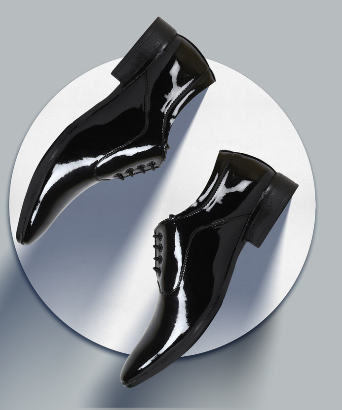 FORMIC Designer Patent Leatherette 
