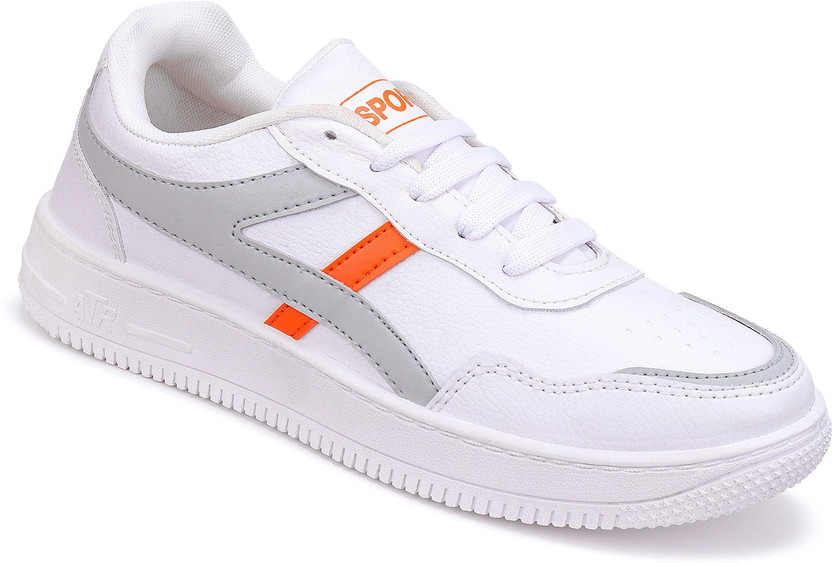 white trendy tennis shoes