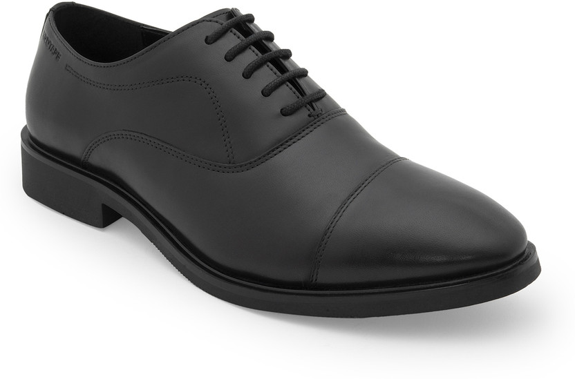 RED TAPE Oxford For Men(Black , 10)