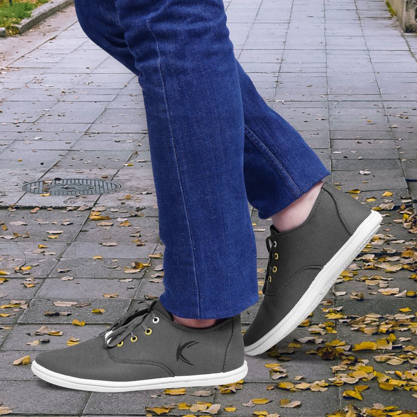 kzaara sneakers for men