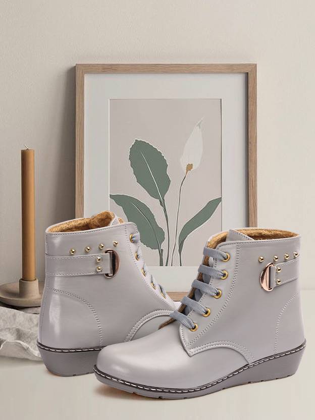 Boots 2
