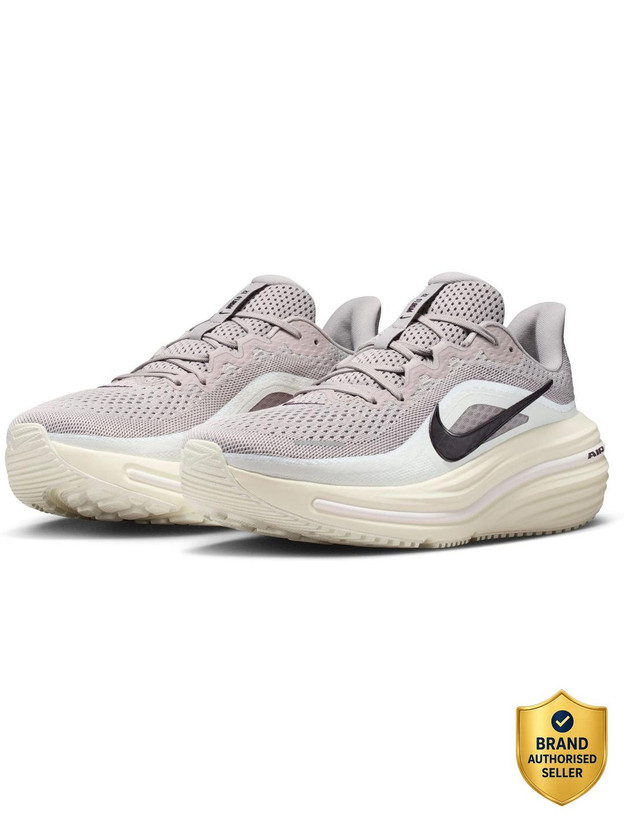 NIKE AIR WINFLO 12 Running Shoes For Men(Grey , 6)