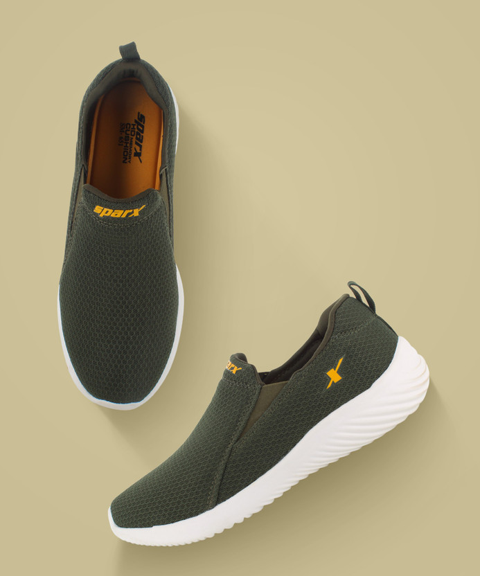 Sparx SM 651 Walking Shoes For Men 