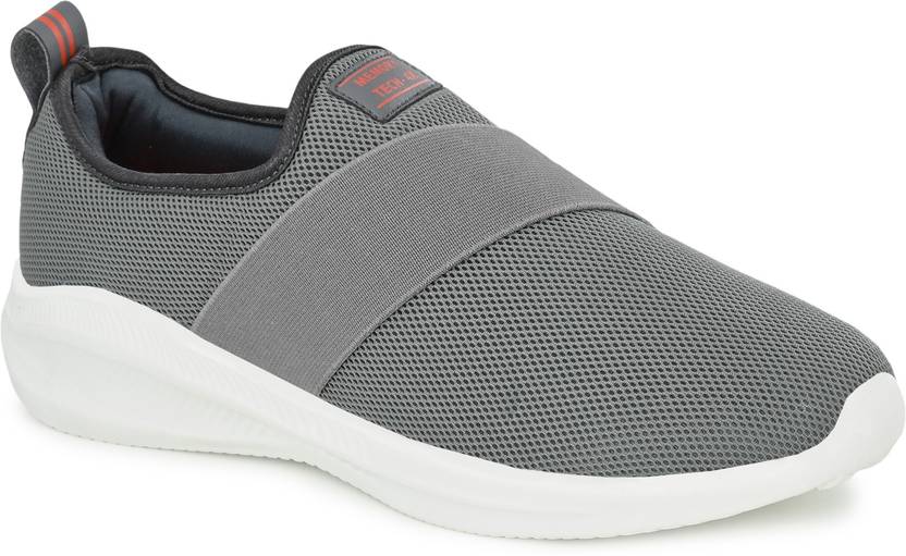 YUUKI BRISK III Walking Shoes For Men Buy YUUKI BRISK III Walking
