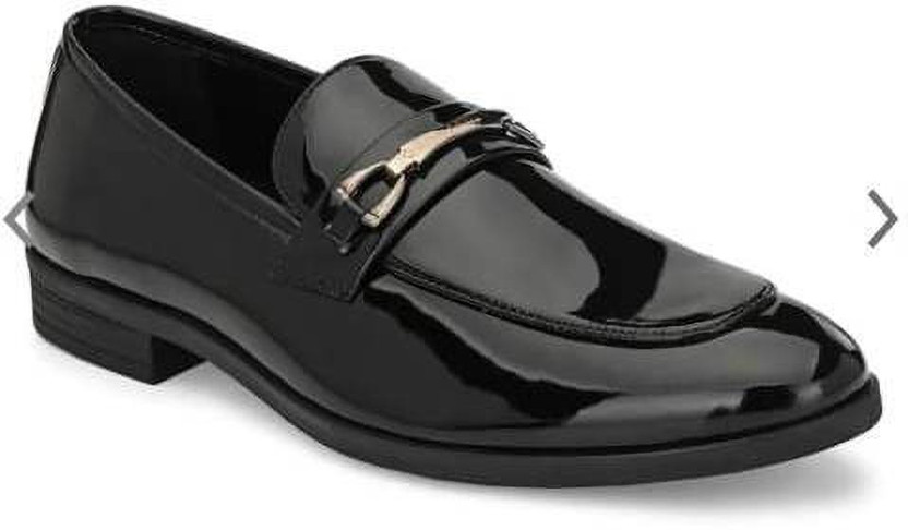 loafer shoes flipkart low price