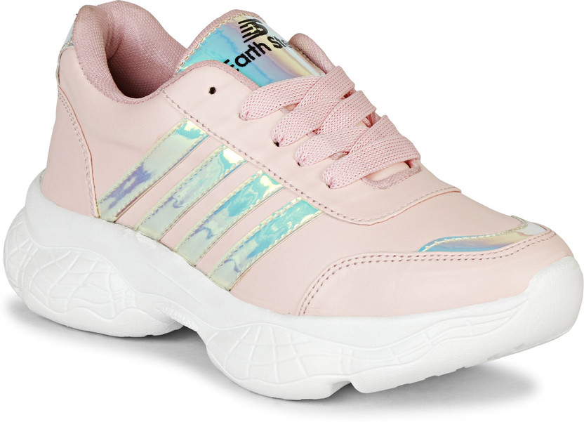 womens tennis shoes trending