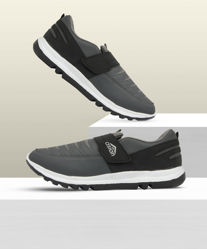 asian Superfit laceless sports shoes 