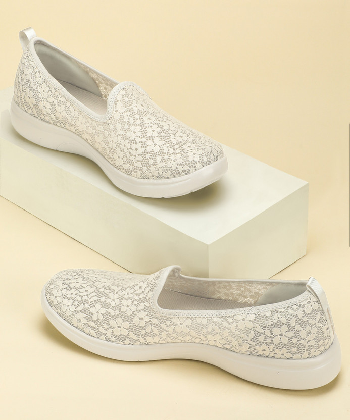 skechers arch fit ballet flats