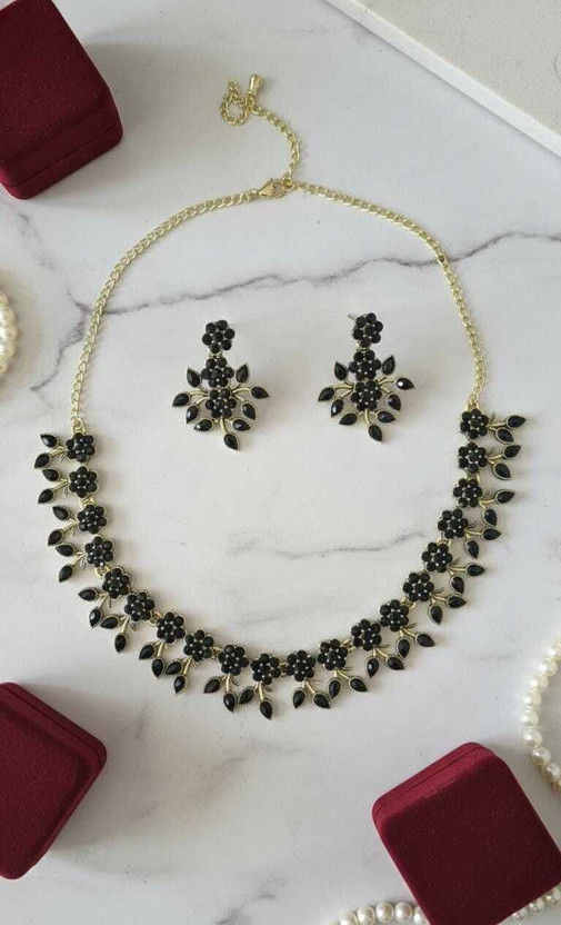 SHIV SHIV ENTERRISE Brass Gold-plated Black Jewellery Set(Pack of 1) - Flipkart Deal