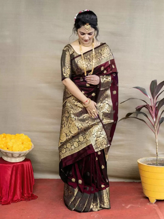 NENCY FASHION Woven Kanjivaram Silk Blend Saree(Maroon)