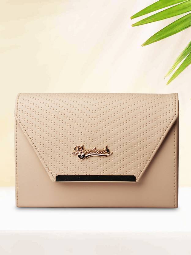 BANDICOOT Gold Sling Bag Lavish Cross body Sling bag (V Cut Pat) Gold