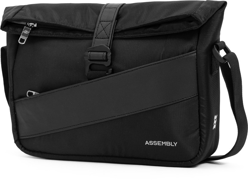 Assembly Assembly Black Sling Bag Oblique Everyday Travel Crossbody Sling - Flipkart Deal
